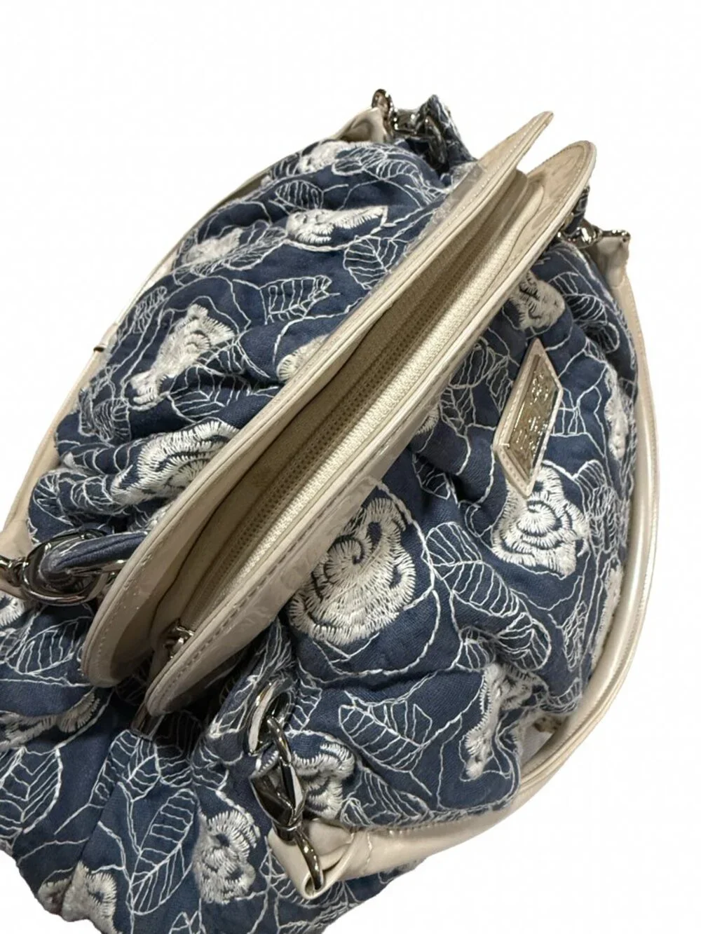 Beijo Blue Floral Embroidered Kiss-Lock Frame Satchel Handbag Cream Trim Dust Ba